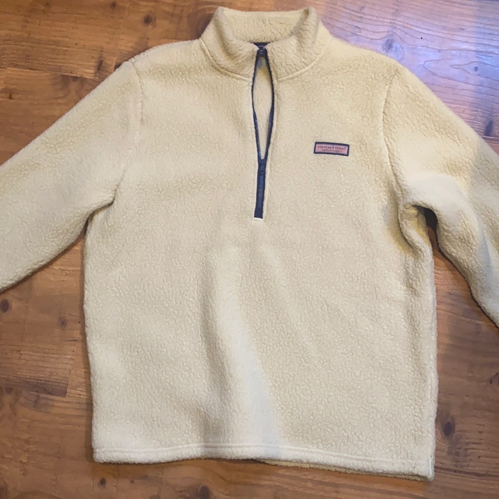 Vineyard vines